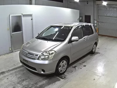 Toyota RAUM