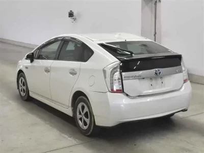 Toyota PRIUS PHV