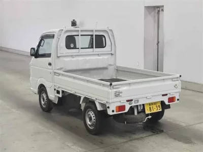 Nissan CLIPPER TRUCK