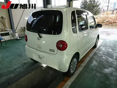 Daihatsu MOVE LATTE  с аукциона в Японии
