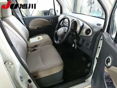 Daihatsu MOVE LATTE  с аукциона в Японии