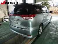 Toyota ESTIMA лот № 4706 оценка 3.5  с аукциона в Японии 1