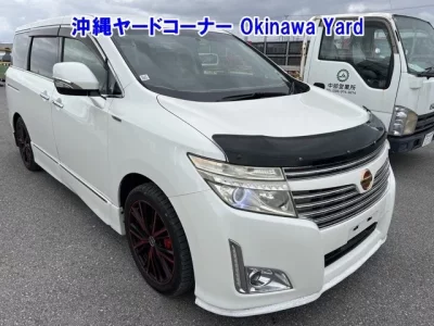 Nissan ELGRAND  с аукциона в Японии