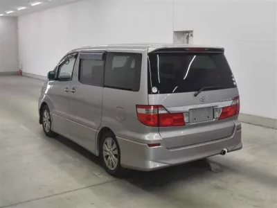 Toyota ALPHARD  с аукциона в Японии