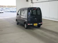 Toyota PIXIS VAN лот № 2230 оценка RB  с аукциона в Японии 1