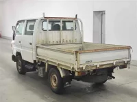Toyota TOYOACE лот № 25053 оценка 3  с аукциона в Японии 1