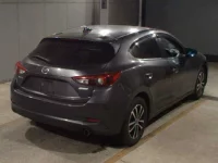 Mazda AXELA лот № 8523 оценка 3  с аукциона в Японии 4