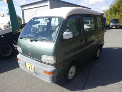 Mitsubishi MINICAB VAN