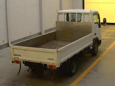 Mazda TITAN  с аукциона в Японии