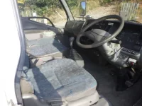 Mitsubishi CANTER лот № 1853 оценка 3  с аукциона в Японии 2