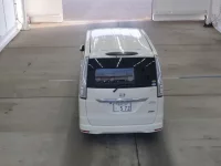 Nissan SERENA лот № 2266 оценка 3.5  с аукциона в Японии 2