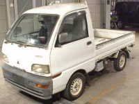 Mitsubishi MINICAB TRUCK лот № 8561 оценка R  с аукциона в Японии 3