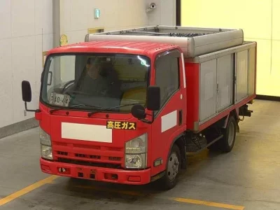 Isuzu ELF  с аукциона в Японии