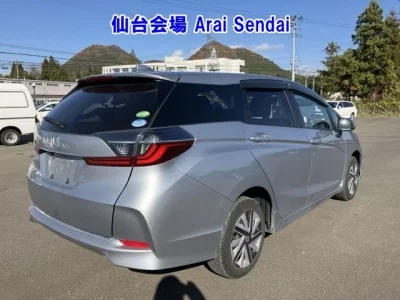 Honda SHUTTLE  с аукциона в Японии