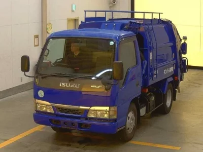 Isuzu ELF  с аукциона в Японии