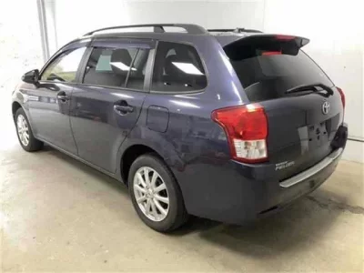 Toyota COROLLA FIELDER  с аукциона в Японии