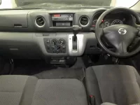 Nissan CARAVAN VAN лот № 4003 оценка 3  с аукциона в Японии 2