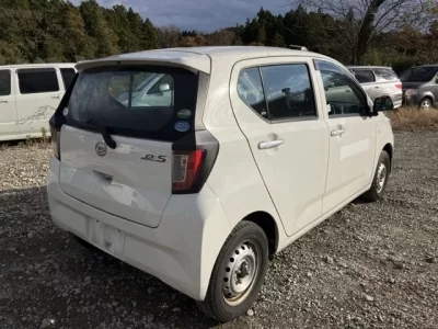 Daihatsu MIRA E S  с аукциона в Японии