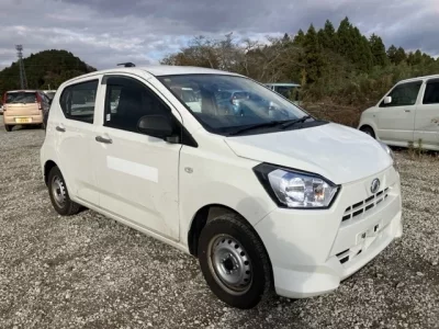 Daihatsu MIRA E S  с аукциона в Японии