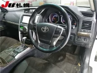 Toyota MARK X лот № 1001 оценка R  с аукциона в Японии 2
