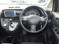 Toyota WISH лот № 3838 оценка 3.5  с аукциона в Японии 2