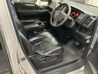 Nissan SERENA лот № 2292 оценка 3.5  с аукциона в Японии 3