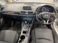 Mazda AXELA лот № 2311 оценка 3.5  с аукциона в Японии 4