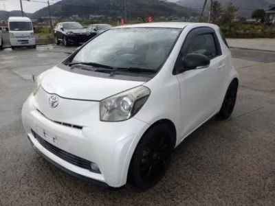 Toyota IQ