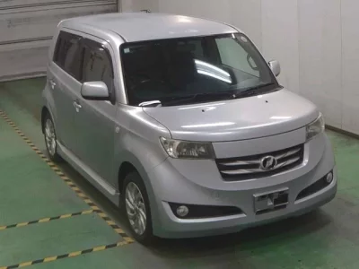 Toyota BB  с аукциона в Японии