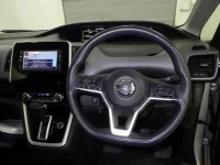 Nissan SERENA лот № 7015 оценка R  с аукциона в Японии 4