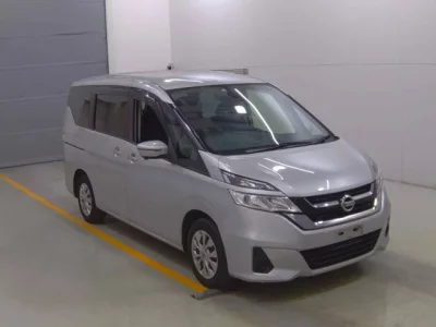 Nissan SERENA  с аукциона в Японии