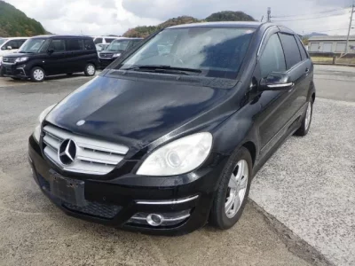 Mercedes-Benz B CLASS