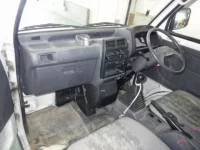 Mitsubishi MINICAB TRUCK лот № 29 оценка 3  с аукциона в Японии 2