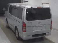 Toyota REGIUS ACE VAN лот № 4025 оценка 3  с аукциона в Японии 1