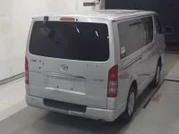 Toyota REGIUS ACE VAN лот № 4025 оценка 3  с аукциона в Японии 4