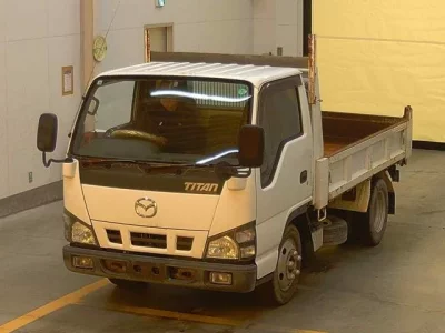 Mazda TITAN  с аукциона в Японии
