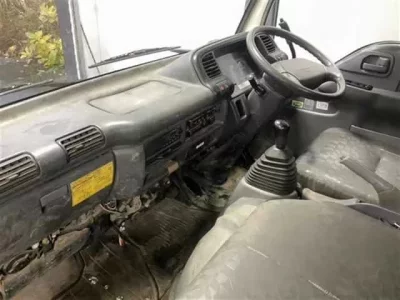 Isuzu ELF  с аукциона в Японии