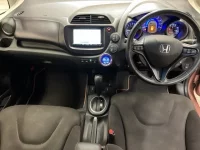 Honda FIT лот № 2316 оценка 3.5  с аукциона в Японии 4