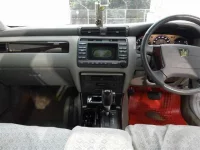 Toyota CROWN лот № 113 оценка 3.5  с аукциона в Японии 5