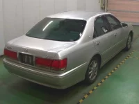 Toyota CROWN лот № 39 оценка 4  с аукциона в Японии 6