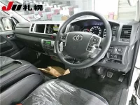 Toyota HIACE лот № 1023 оценка S  с аукциона в Японии 2