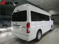 Toyota HIACE лот № 1023 оценка S  с аукциона в Японии 1