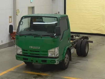 Isuzu ELF  с аукциона в Японии