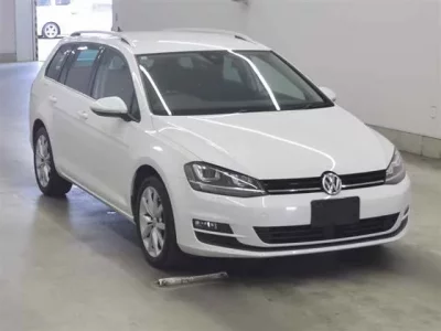 Volkswagen GOLF VARIANT