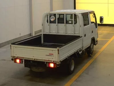 Mazda TITAN  с аукциона в Японии