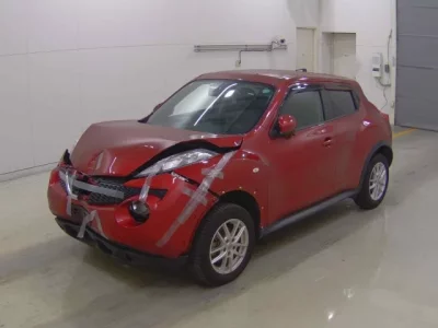 Nissan JUKE  с аукциона в Японии