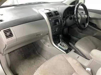 Toyota COROLLA AXIO  с аукциона в Японии