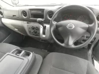 Nissan CARAVAN VAN лот № 8009 оценка R  с аукциона в Японии 4