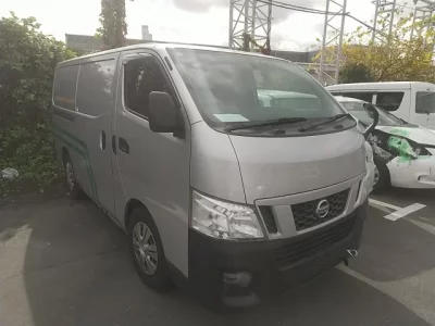 Nissan CARAVAN VAN  с аукциона в Японии