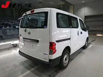 Nissan NV200  с аукциона в Японии